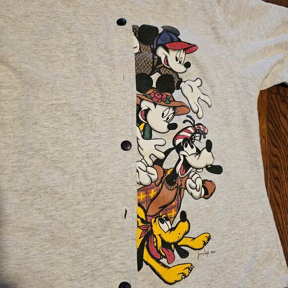 Disney Vintage Mickey & Friends Button Up Gray‎ Baseball Jersey Shirt Medium ? - Picture 4 of 11